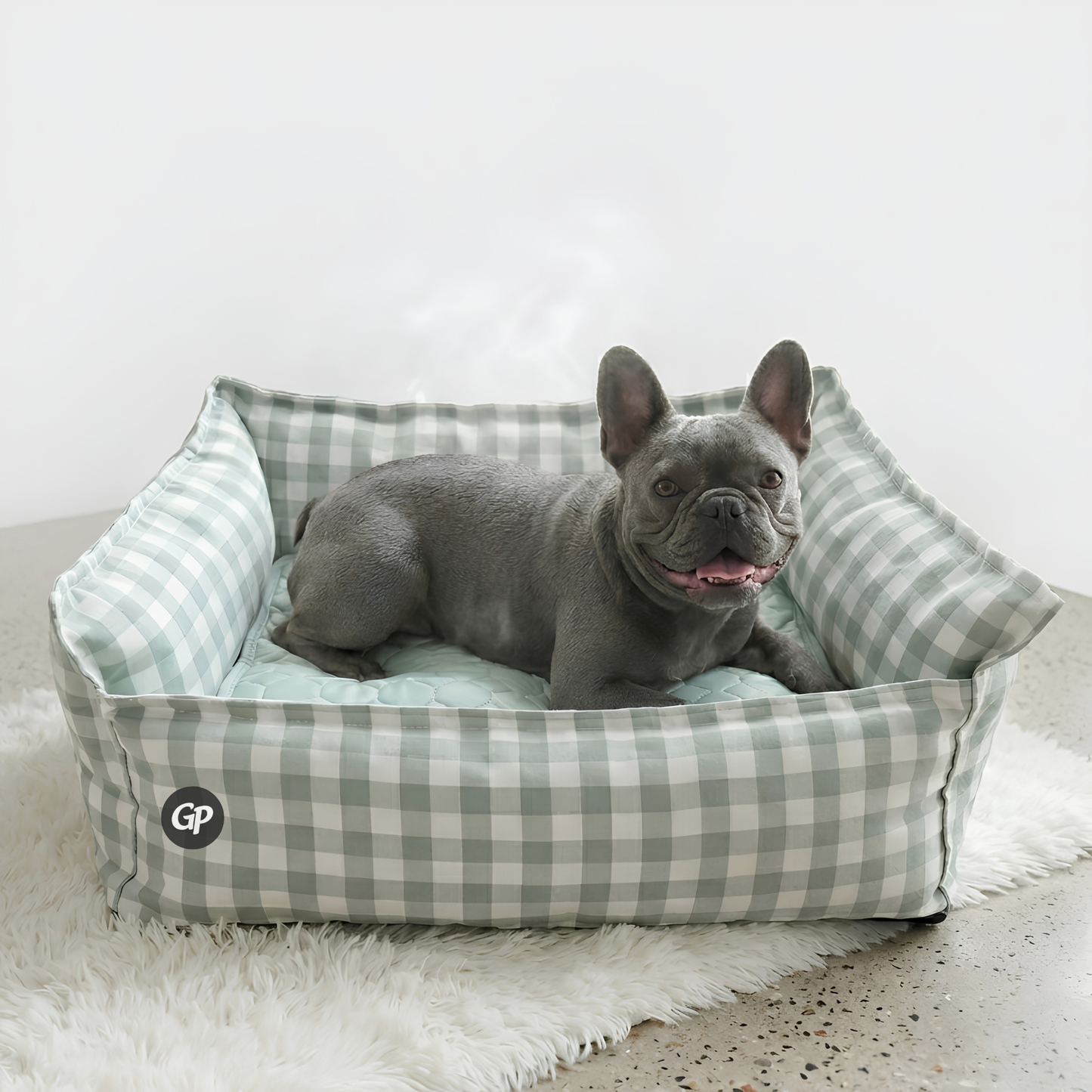 GuardiPaws™ Snugl™ Haven Lounge Dog Bed Green